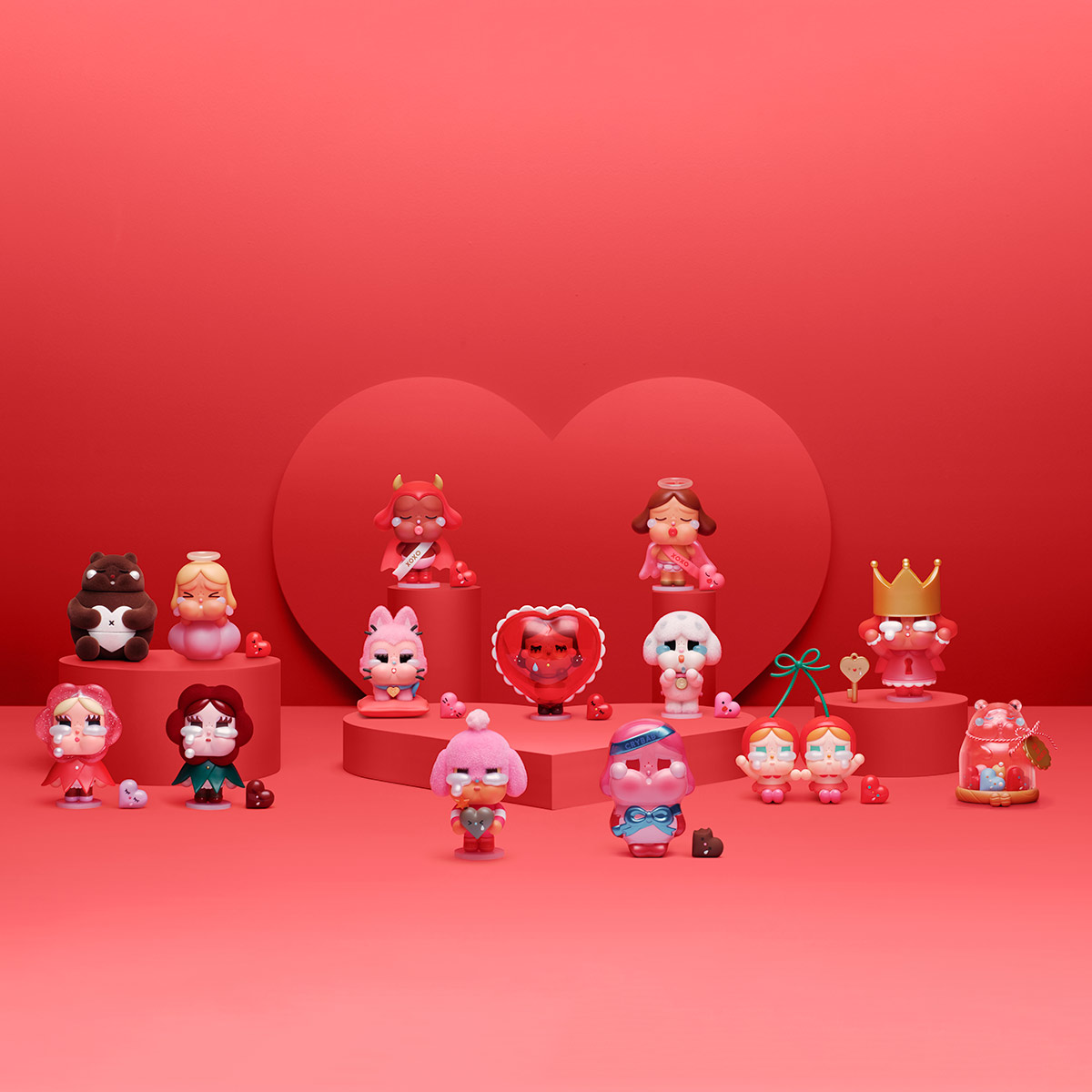 Crybaby “Jar of Hearts” Figure – Crying For Love Series | Transparent Bear Collectible Designer Toy (7–9 cm) - Image 3