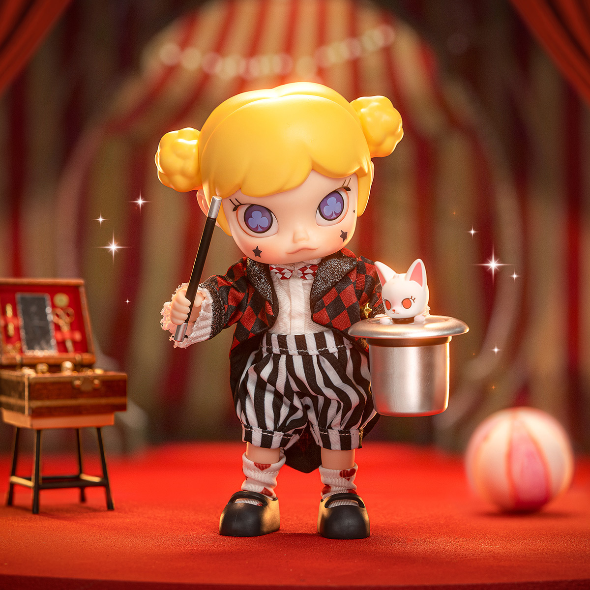 Magic Show Collectible Figure – 5.1" Designer Toy with Hat & Wand - Image 3